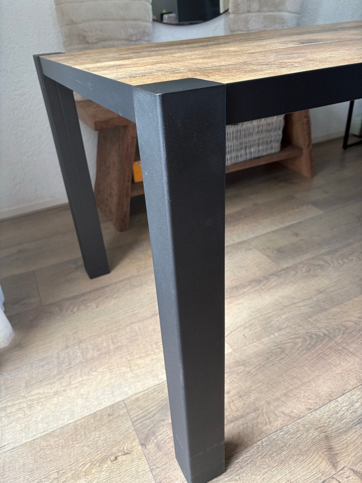 Lamulux eettafel 160x90 met zwart metalen poten, Ophalen, 50 tot 100 cm, Zo goed als nieuw, Vier personen