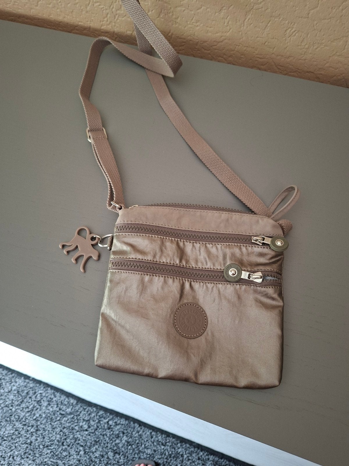 Nieuw Kipling metallic keiko crossbody tas, Verzenden, Nieuw, Overige kleuren, Schoudertasje