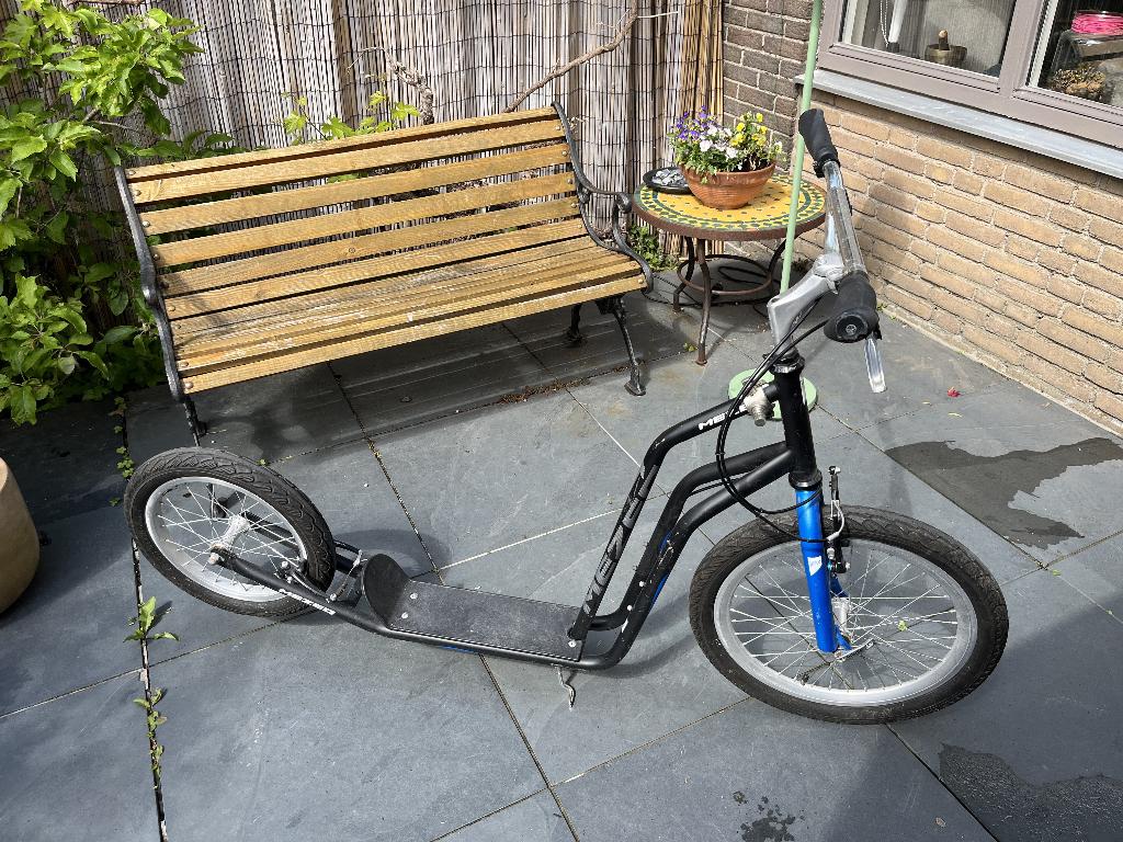 Mezeq step / Kickbike (volwassenen), Fietsen en Brommers, Steps, Ophalen, Gebruikt, Kickbike
