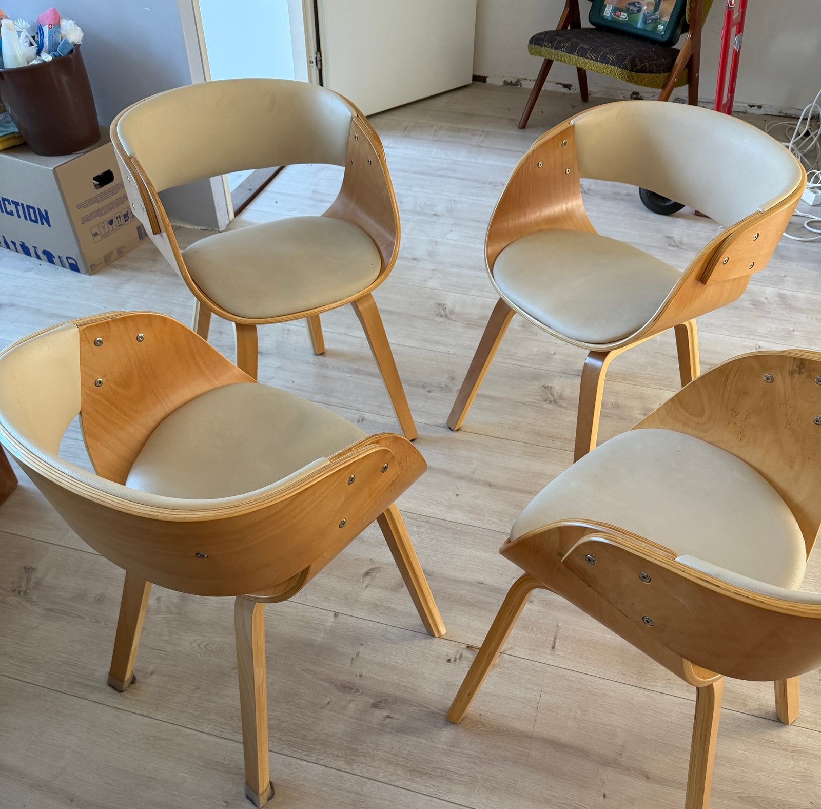 Eetkamer stoelen, Huis en Inrichting, Ophalen of Verzenden, Zo goed als nieuw, Vier