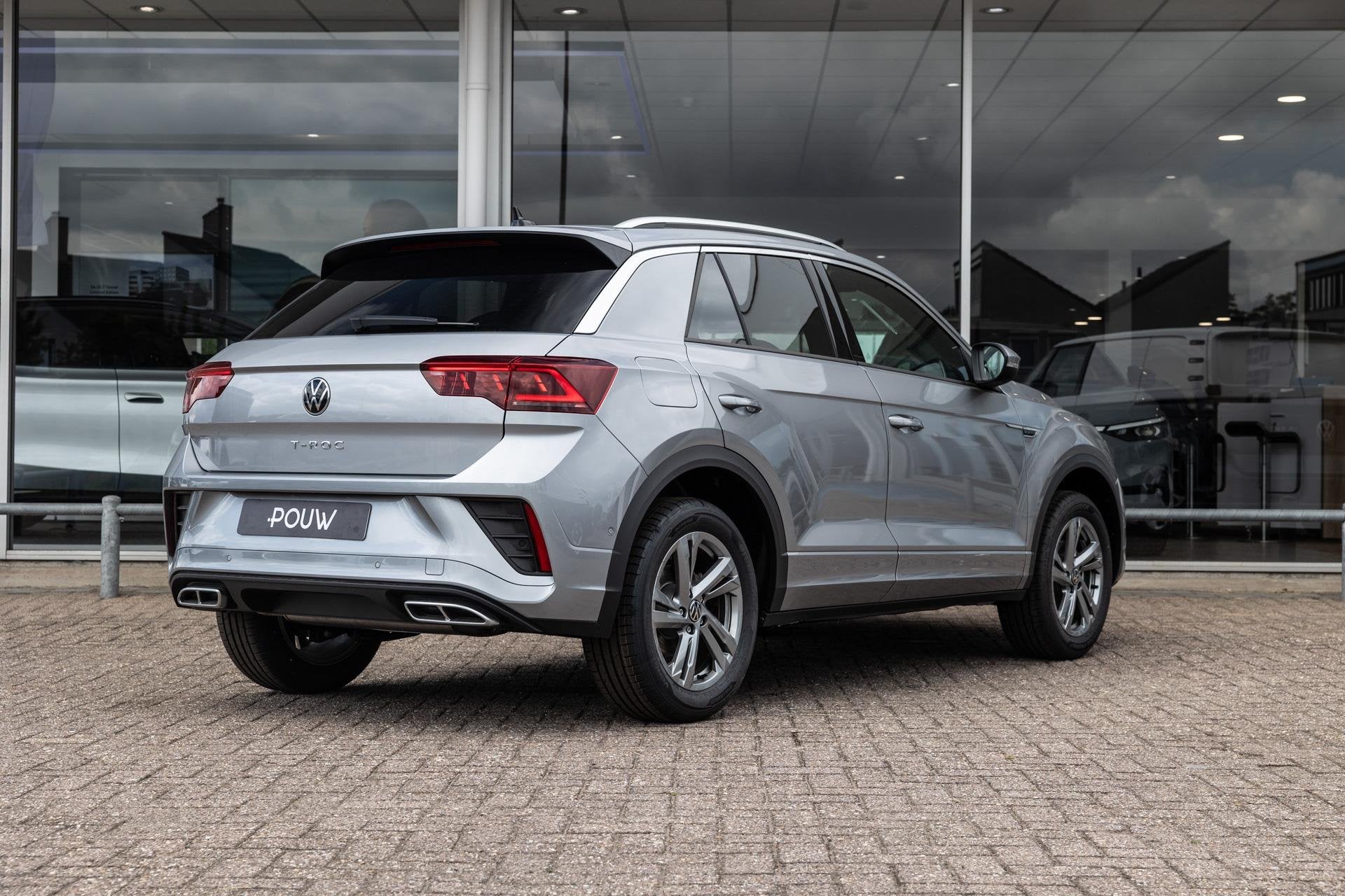 Volkswagen T-Roc 1.5 TSI 150pk DSG R-Line Edition | Winter P, Auto's, Volkswagen, 12 maanden, 1498 cc, 4 cilinders, Origineel Nederlands