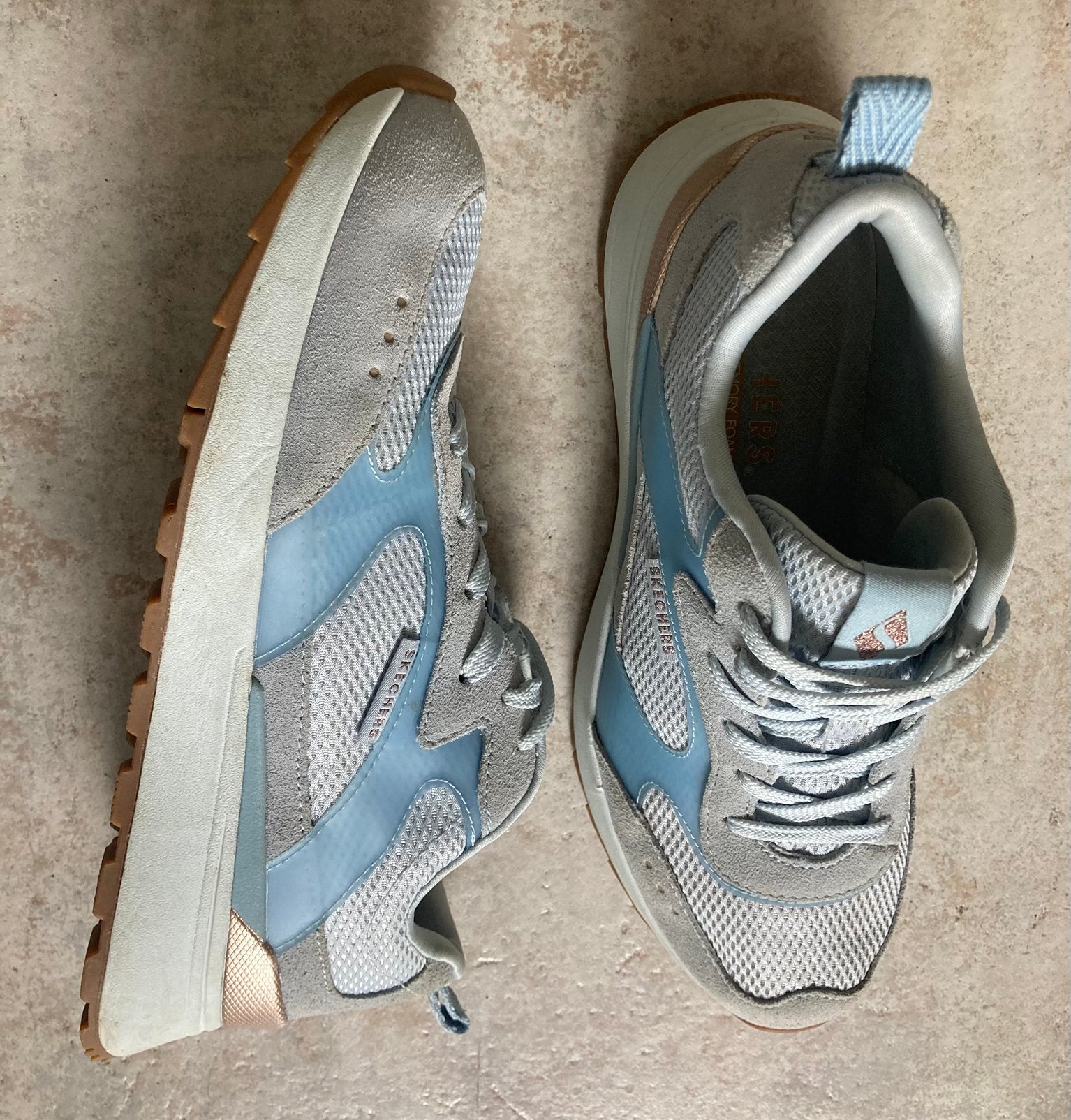 Skechers sunny street shiny uno maat 38 grijs blauw beige, Ophalen of Verzenden, Zo goed als nieuw, Zwart, Sneakers of Gympen
