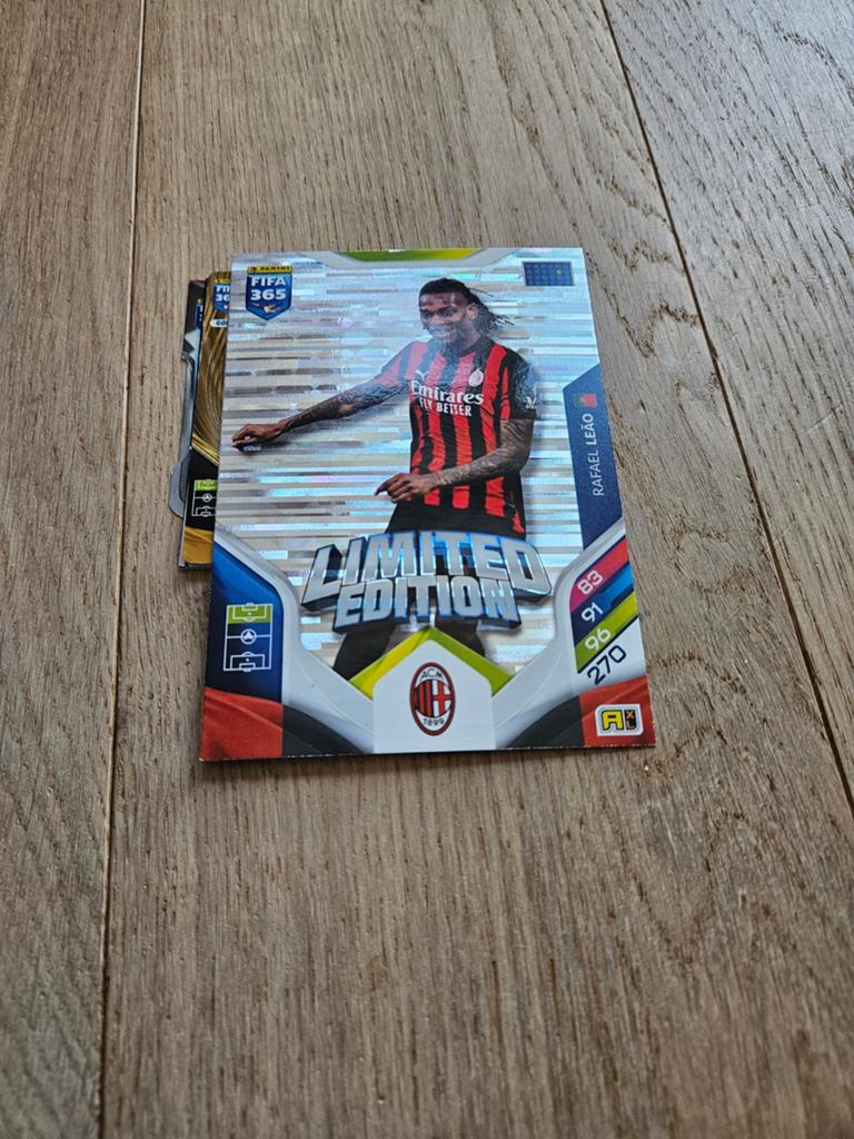 Panini FIFA 365 Limited Edition Voetbal Kaarten, Ophalen of Verzenden, Nieuw, Buitenlandse clubs, Spelerskaart