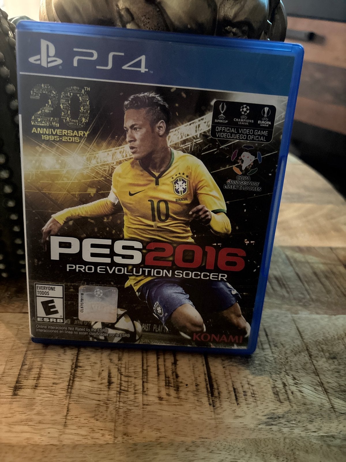 PES 2016 Pro Evolution Soccer PS4 - Zo goed als nieuw, Spelcomputers en Games, Games | Sony PlayStation 4, Ophalen, 2 spelers