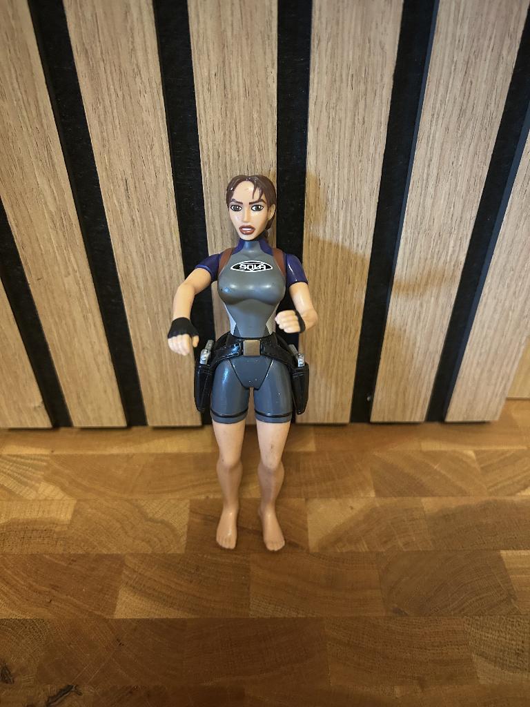 Laura Croft Tomb Raider actiefiguur, Ophalen of Verzenden, Gebruikt