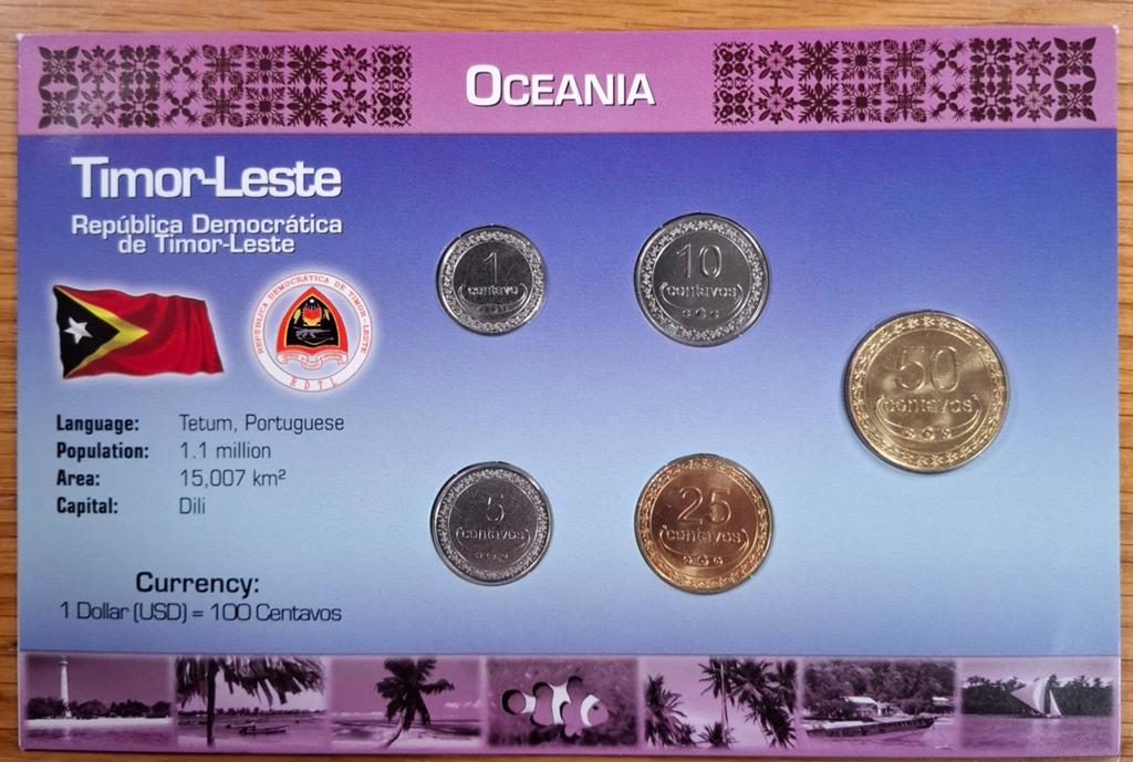 138# Coins of the World muntset Oost Timor, Postzegels en Munten, Ophalen of Verzenden