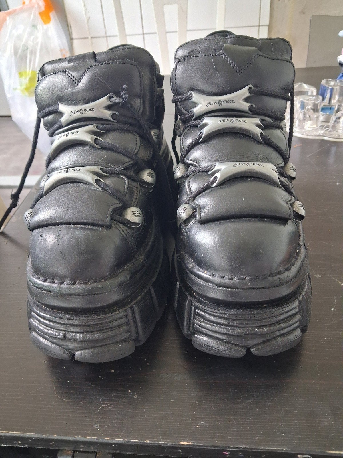 New Rock laarzen maat 38, Kleding | Dames, Schoenen, Gedragen, Lage of Enkellaarzen, Zwart, Ophalen of Verzenden