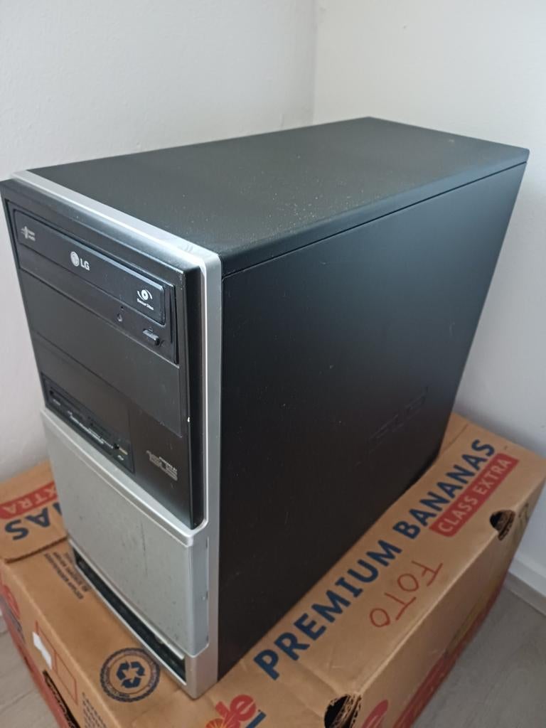 Computer, scherm, toetsenbord en kleurenprinter, Ophalen