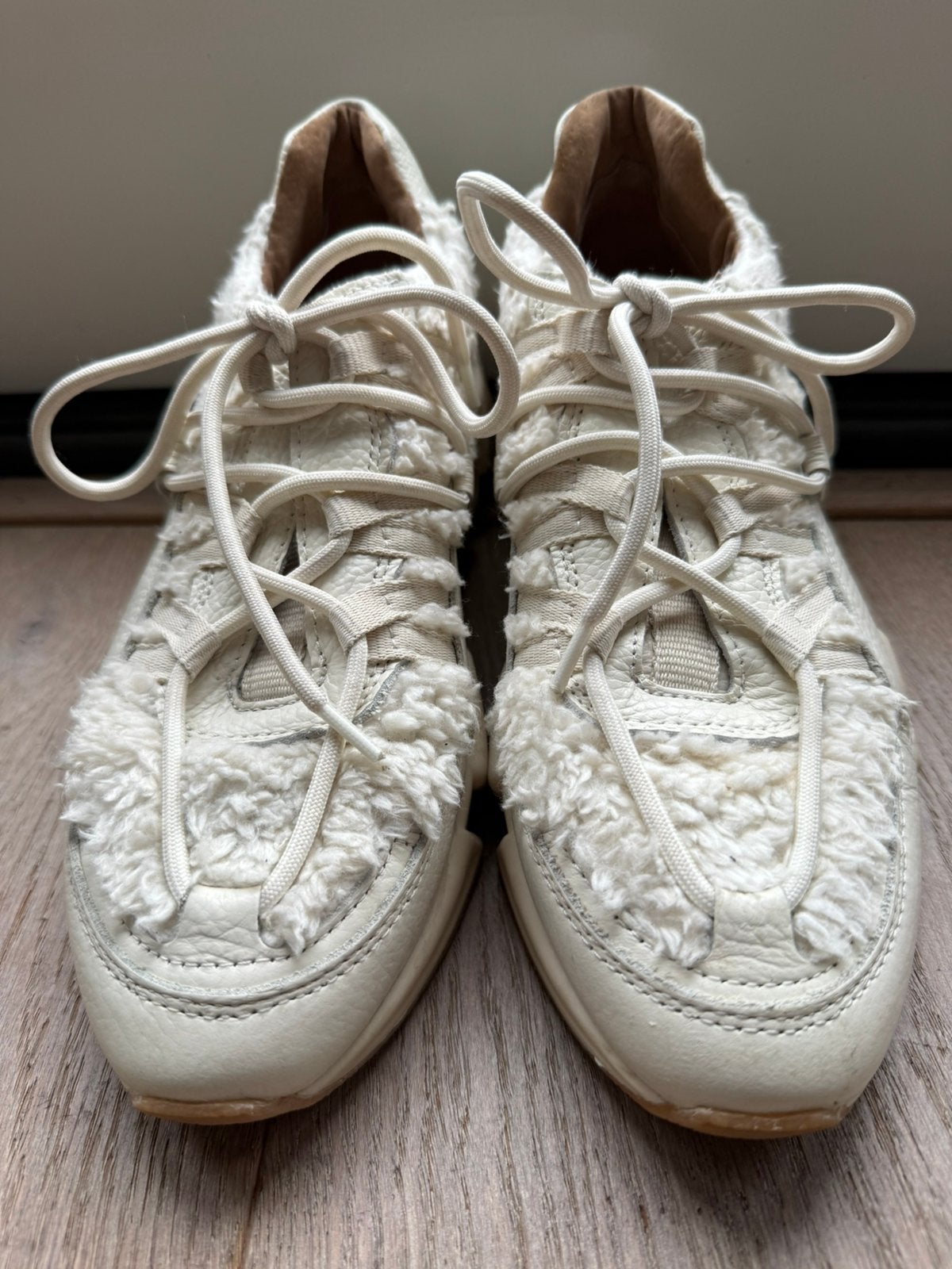 witte leren sneakers met teddy maat 40 DWRS, Kleding | Dames, Schoenen, Wit, Ophalen of Verzenden, Sneakers of Gympen, Zo goed als nieuw