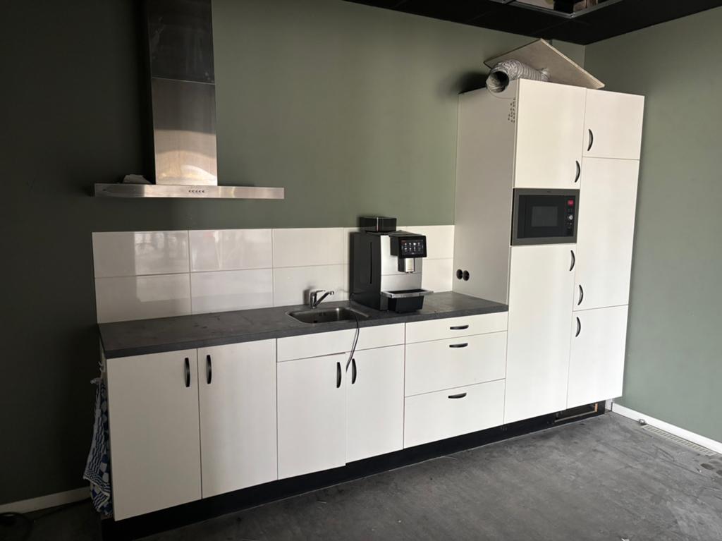 Goed werkende keuken incl apparatuur, Huis en Inrichting, Ophalen, Gebruikt, Wit, Enkelwandige keuken