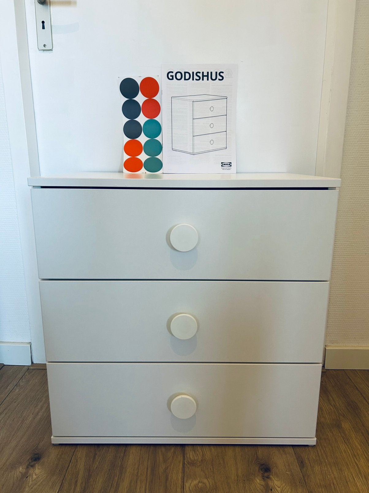 Ikea Godishus ladekast wit, Huis en Inrichting, Kasten | Ladekasten, Ophalen, 50 tot 100 cm, Zo goed als nieuw, 3 of 4 laden