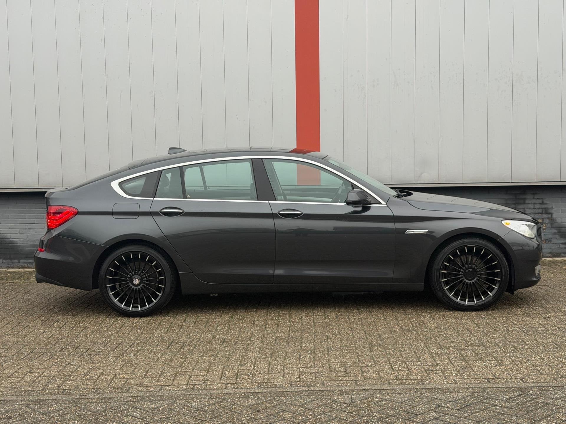 BMW 5-serie Gran Turismo 535i High Executive, Auto's, Automaat, Euro 5, Achterwielaandrijving, Gebruikt