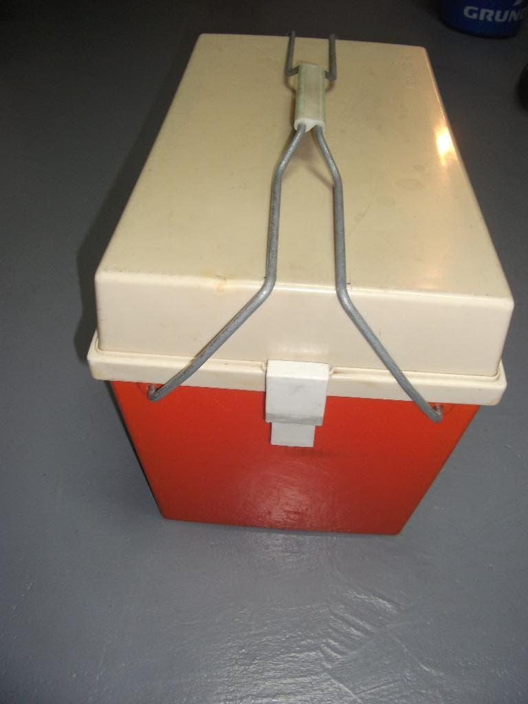 vintage oranje koelbox, Caravans en Kamperen, Koelboxen, Ophalen of Verzenden, Gebruikt, Koelbox, Koelelement