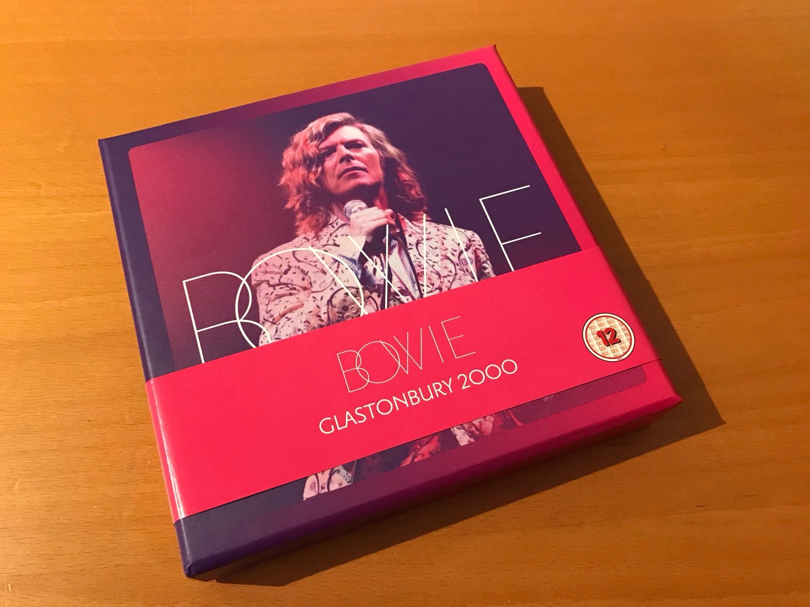 David Bowie - Glastonbury 2000 (CD + DVD Boxset), Ophalen of Verzenden, Zo goed als nieuw, Boxset, Inclusief DVD