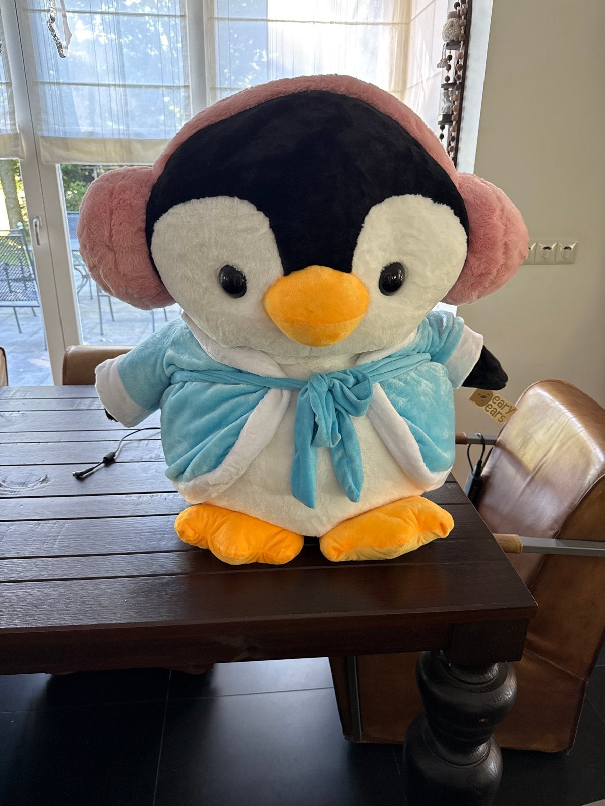 Grote Pinguïn Knuffel met Oorbeschermers en Badjas - 75 cm, Pinguïn, Overige merken, Overige karakters, Nieuw