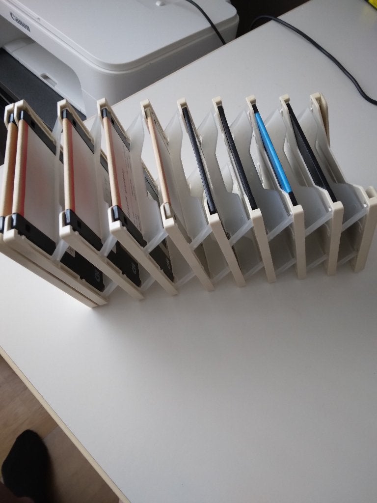 floppy disk houder vintage zonder floppy s, Computers en Software, Ophalen of Verzenden, Kk duits
