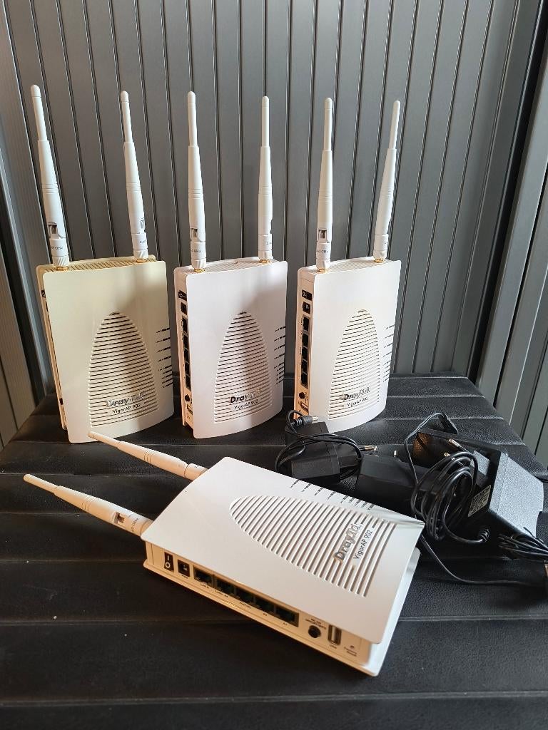 DrayTek Vigor AP 902 - WiFi Access Point (set), Computers en Software, Accesspoints, Zo goed als nieuw, Ophalen of Verzenden