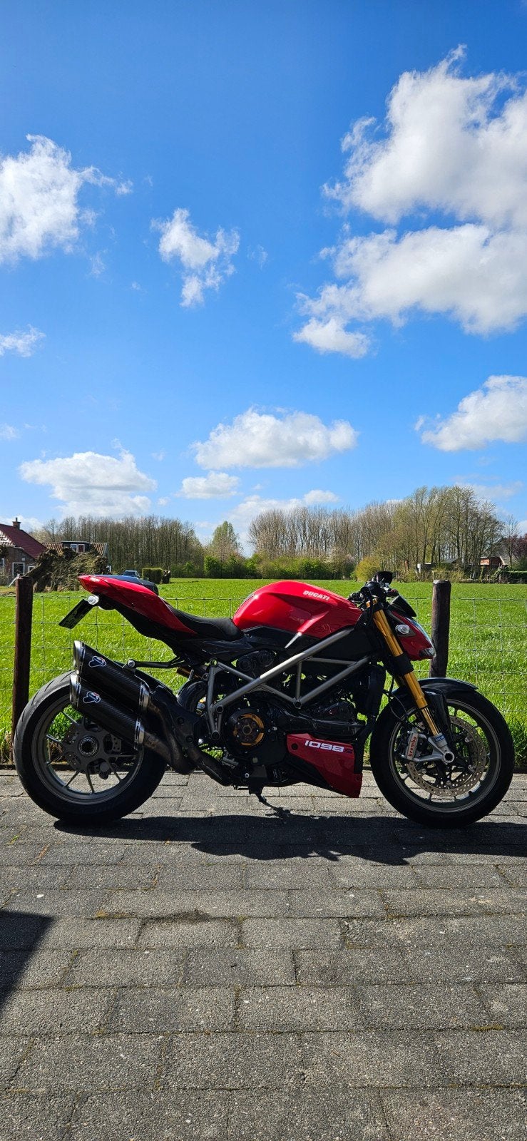 Ducati Streetfighter 1098-S NL motor incl. documentatie., 2 cilinders, Particulier, Sportuitlaat, Naked bike