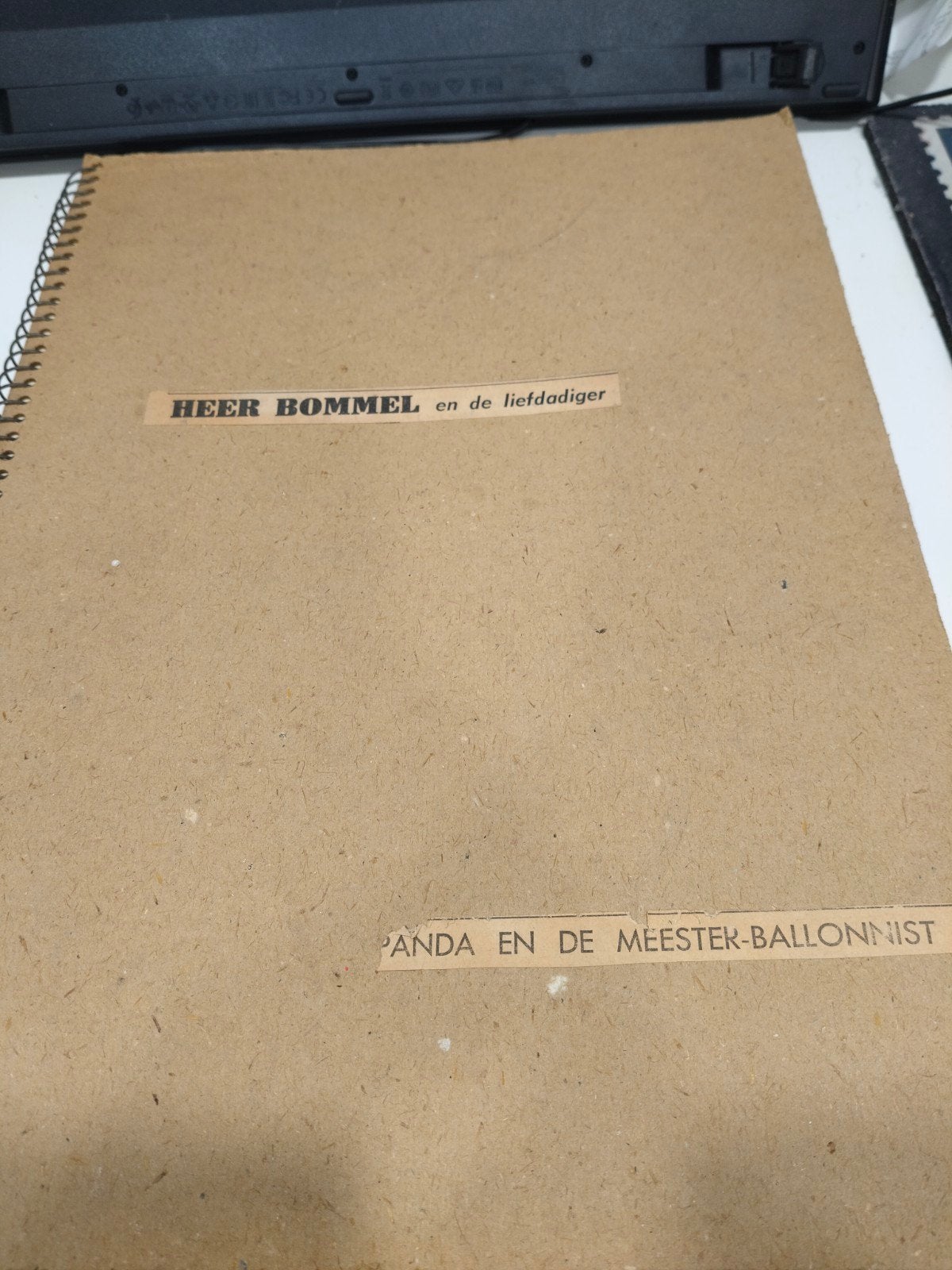 Heer Bommel en de liefdadiger/Panda en de meester balonnist, Gelezen, Eén stripboek, Ophalen of Verzenden, Marten Toonder studios