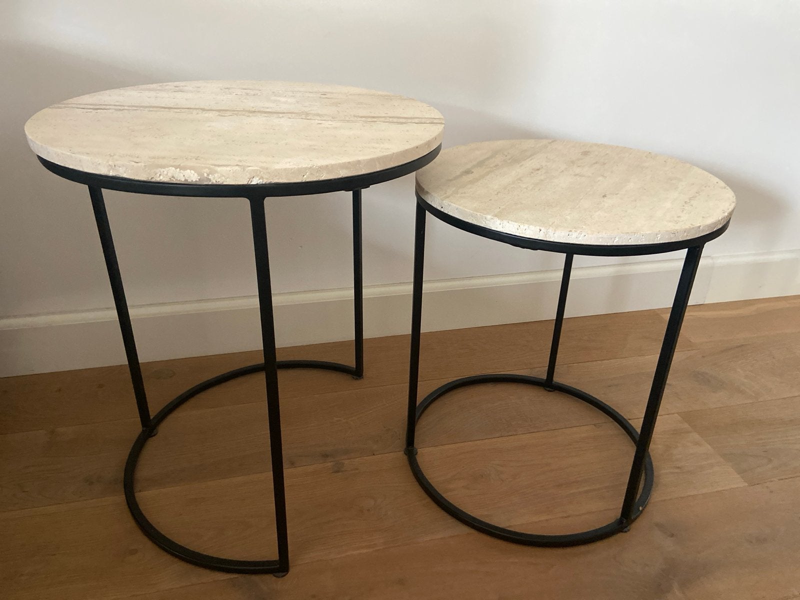 Set van 2 marmeren bijzettafels, Overige materialen, Minder dan 55 cm, Rond, Zo goed als nieuw