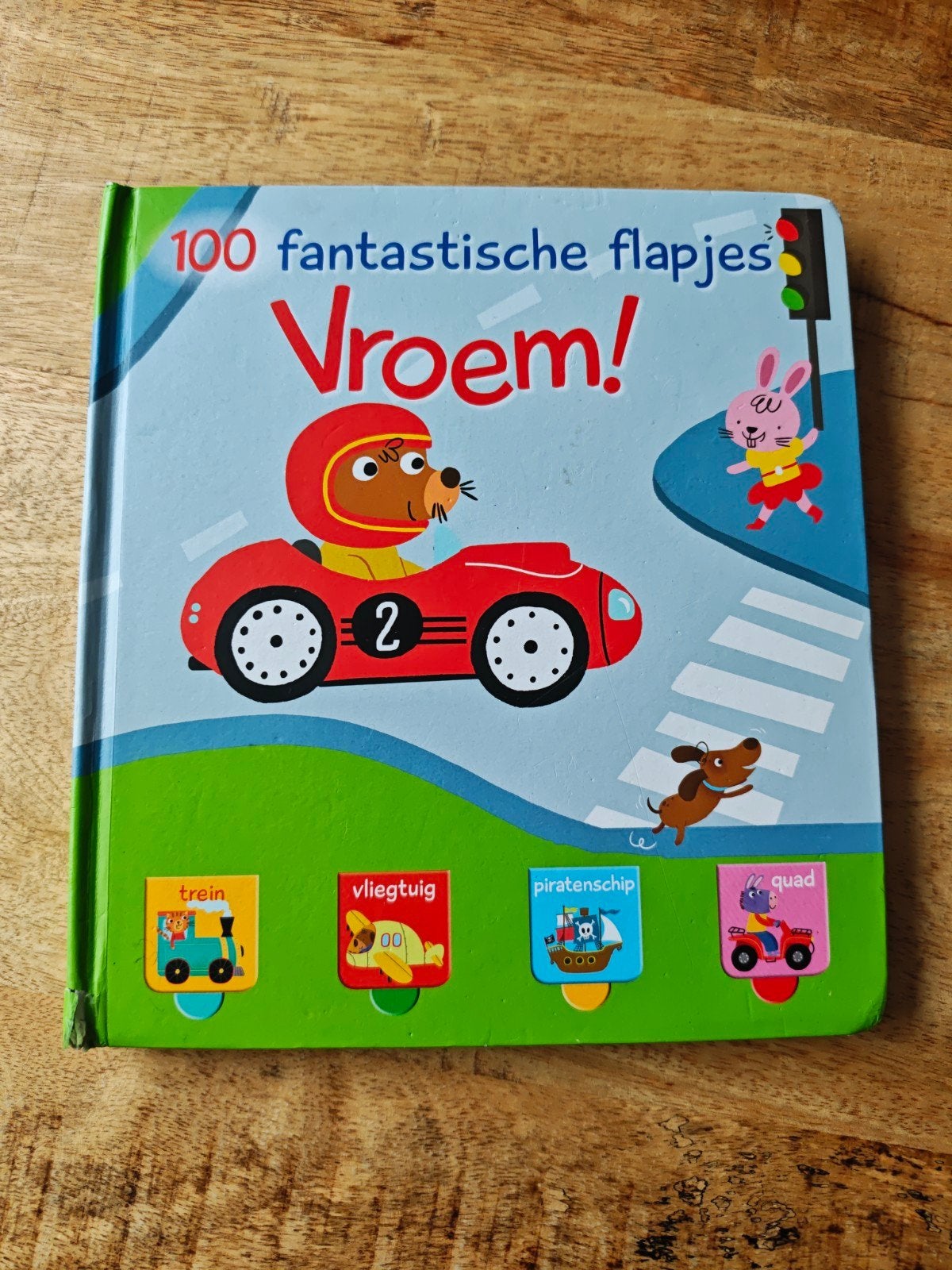 100 fantastische flapjes Vroem! - Leerzaam kinderboek, Boeken, Ophalen of Verzenden, Gelezen, Non-fictie, Voorleesboek