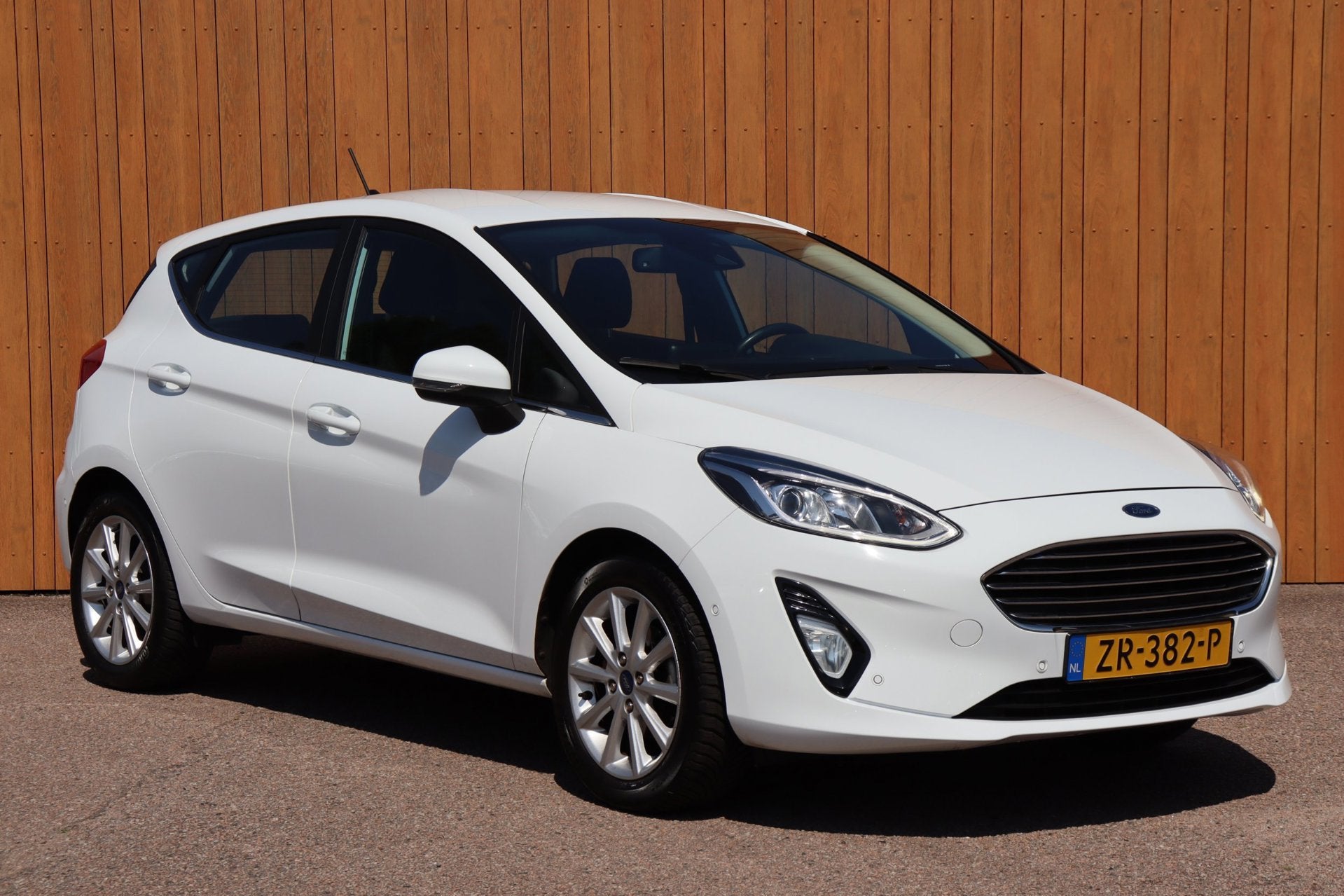 Ford Fiesta 1.0 EcoBoost Titanium orgNL a.camera navi pdc, Voorwielaandrijving, 12 maanden, Gebruikt, Euro 6