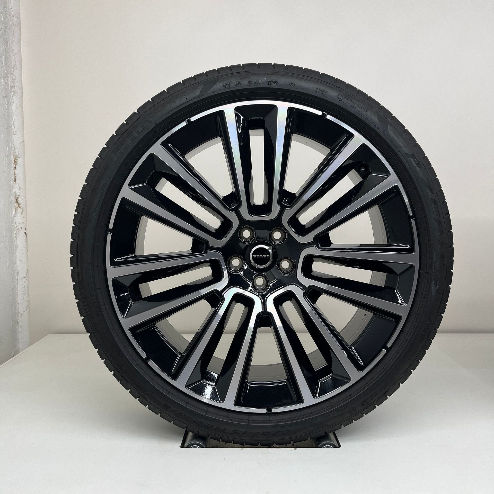 Volvo XC90 - 22 inch - zomerbanden, Gebruikt, 275 mm, Banden en Velgen, Overige maten