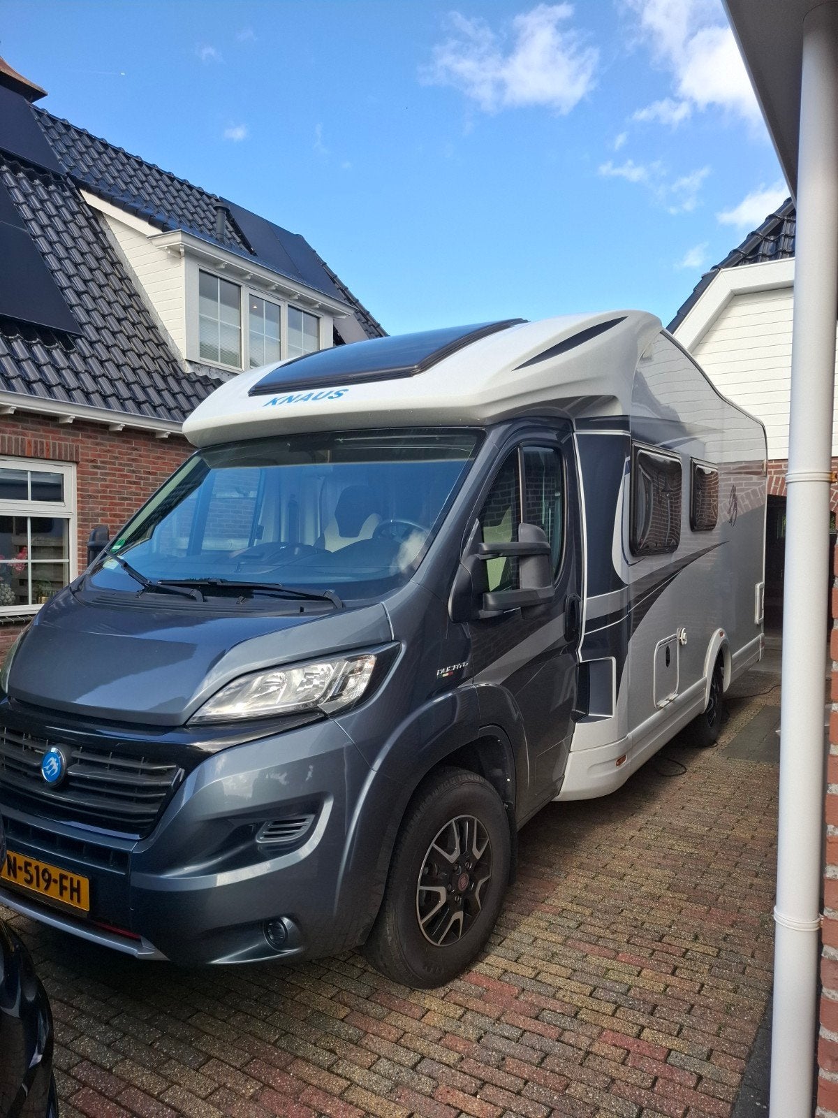 Prachtige Knaus SkyWave 650MF uit 2017, Particulier, Tot en met 4, Knaus, Half-integraal
