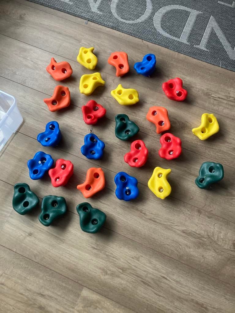 Klimmuur stenen 25 stuks, Ophalen of Verzenden, Zo goed als nieuw, Klimsport-accessoire
