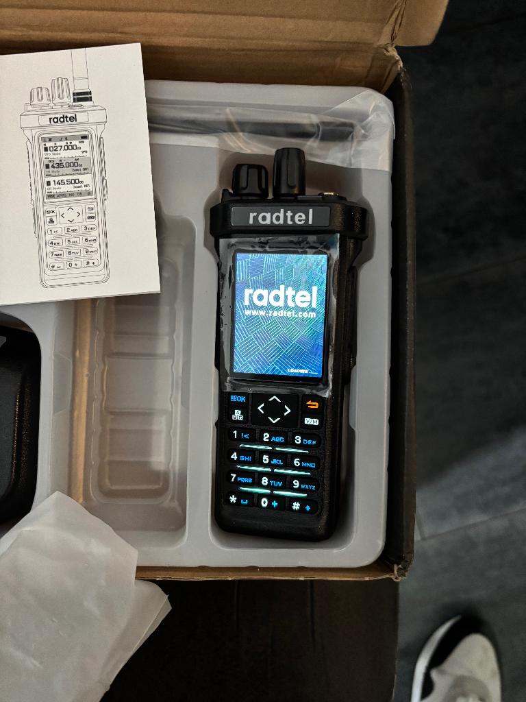Radtel RT-950 PRO AM/FM/CB/LSB/USB/CW GPS APRS 10W Bluetoot, Telecommunicatie, Ophalen, Nieuw, Zender en Ontvanger
