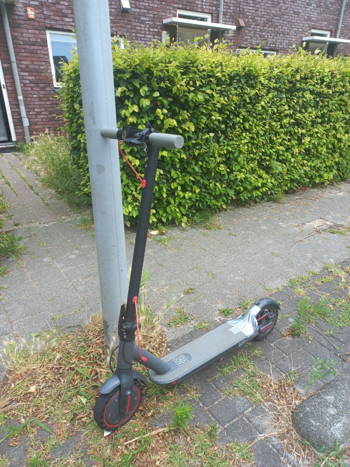 Elektrische step ( inclusief nieuwe achterleuning), Fietsen en Brommers, Steps, Ophalen, Gebruikt, Elektrische step (E-scooter)