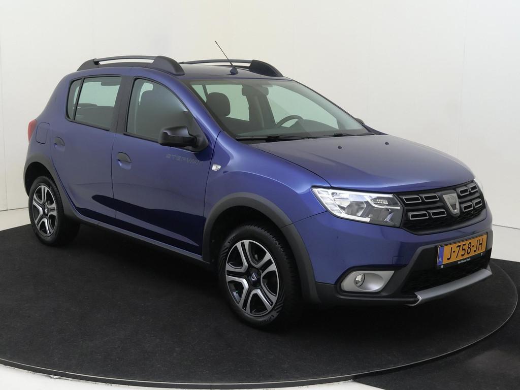 Dacia Sandero 1.0 TCe 100 PK Stepway Serie Limitee 15th Anni, Auto's, Voorwielaandrijving, Euro 6, Blauw, Origineel Nederlands