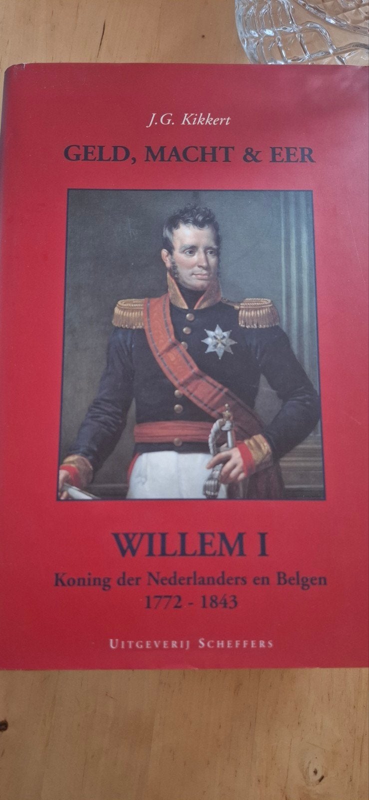 J.G. Kikkert - Geld, macht & eer, Ophalen of Verzenden, Zo goed als nieuw, J.G. Kikkert