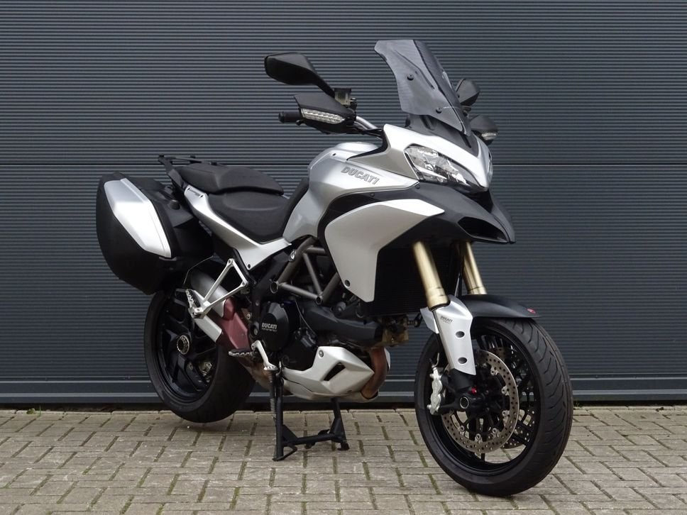 DUCATI MULTISTRADA 1200 Orig NL kofferset Weinig KM, Motoren, DUCATI, 2 cilinders, 1198 cc, Motorrijbewijs A
