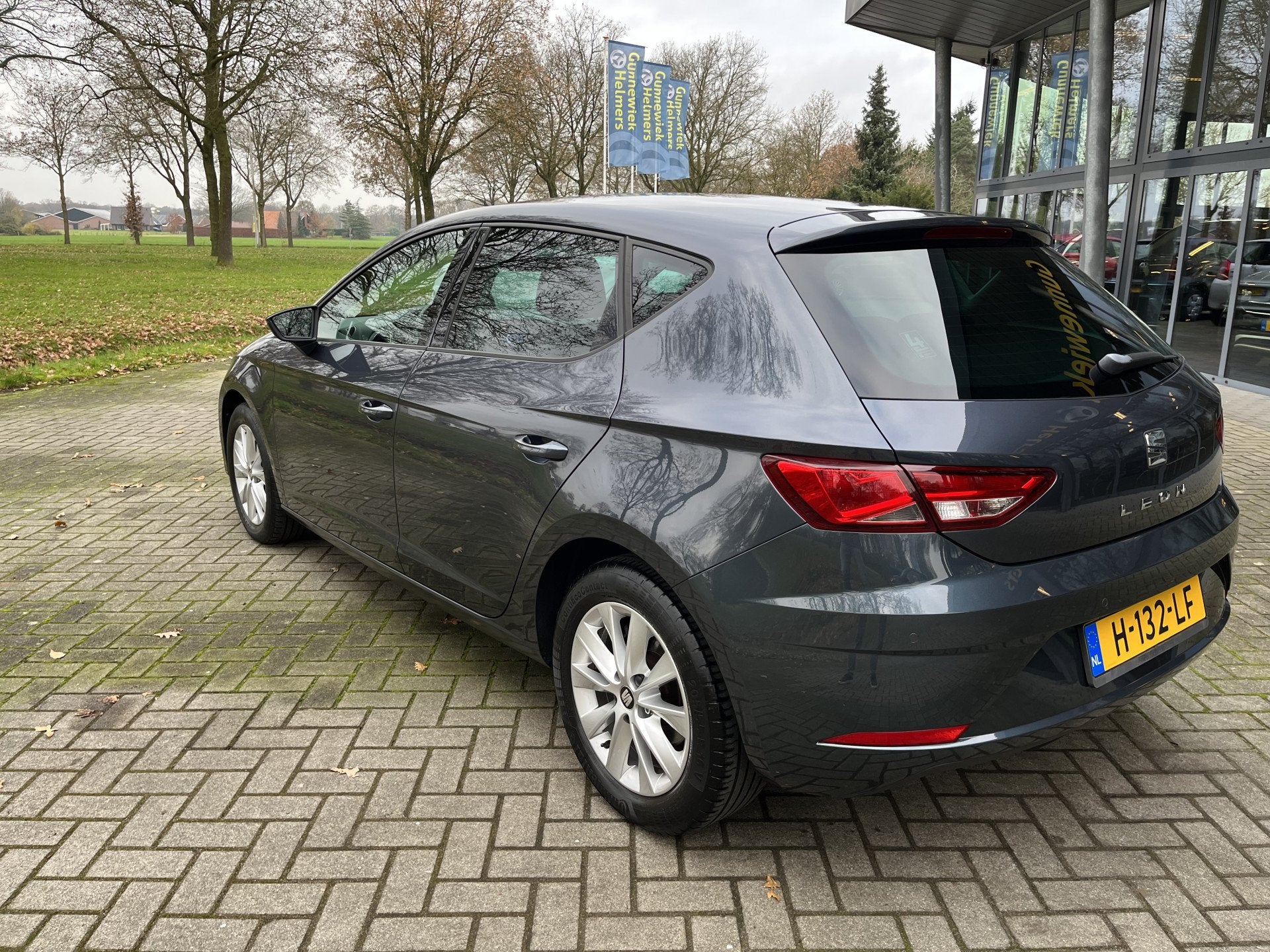 SEAT Leon 1.0 TSI Style Ultimate Edition | CAMERA | CARPLAY, Voorwielaandrijving, Stof, Euro 6, Leon