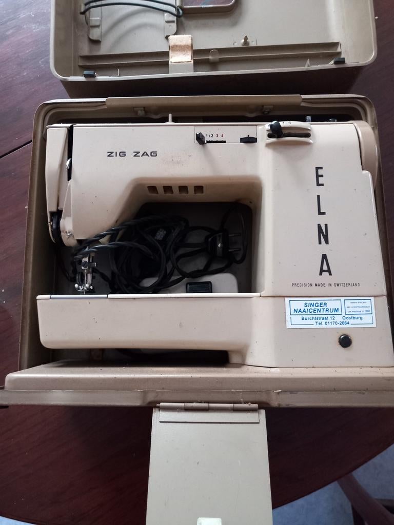 Vintage Elna Zig Zag Naaimachine - Zwitserse precisie, Ophalen of Verzenden