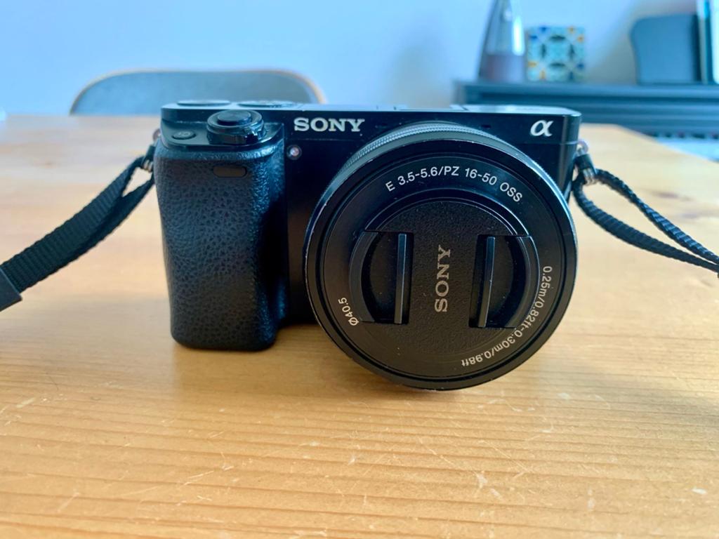Sony Alpha A6000 met 16-50mm OSS lens, Audio, Tv en Foto, Fotocamera's Digitaal, Ophalen, Gebruikt, Sony, 4 t/m 7 keer