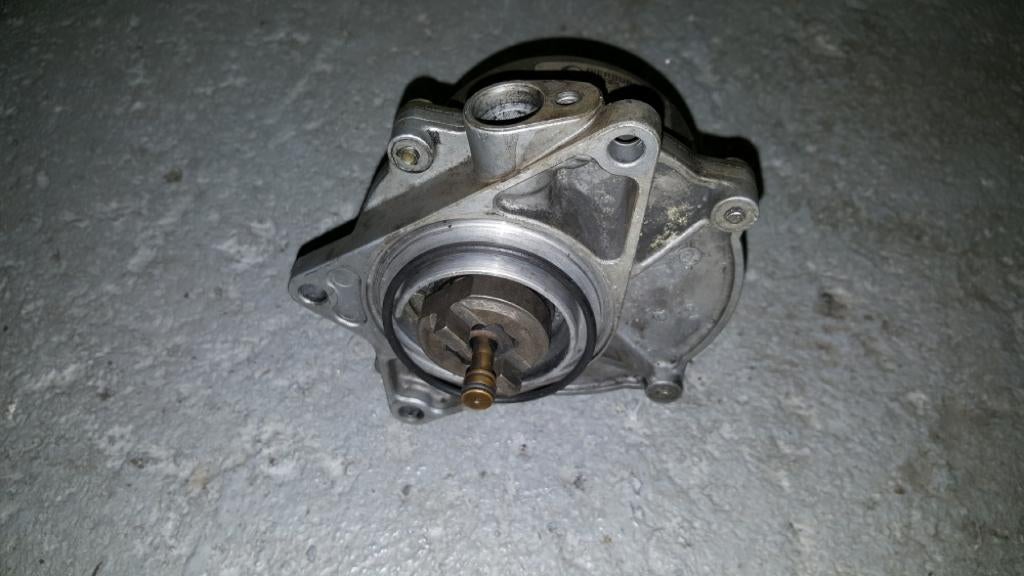 Vacuumpomp Audi A6 2.5 TDI V6 2001, Ophalen of Verzenden