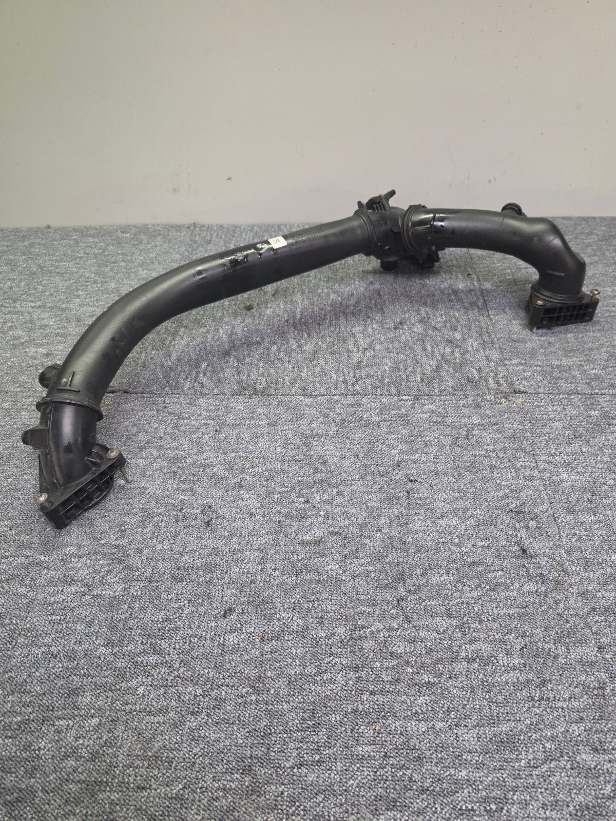 Audi Intercoolerleiding 06M145674EB, Ophalen