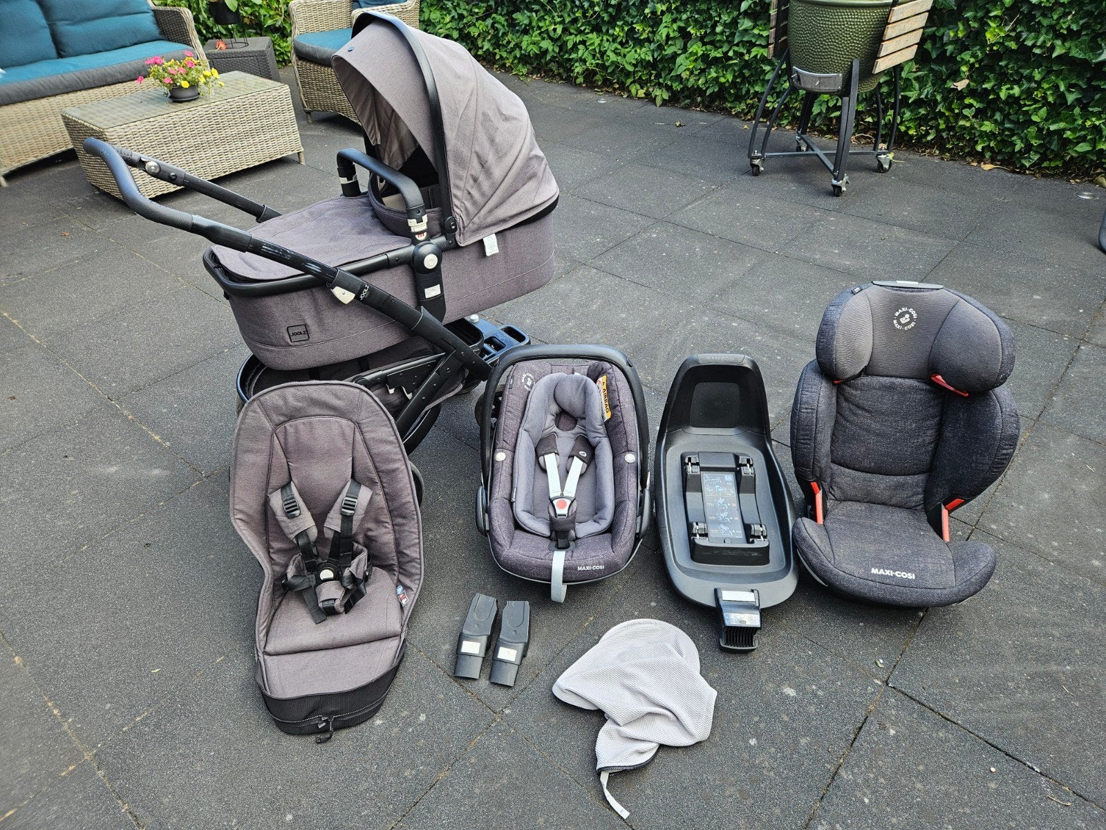 Joolz Geo 3 in 1 Combiwagen met Maxi-Cosi autostoeltjes, Kinderen en Baby's, Ophalen, Gebruikt, Maxi-Cosi, Verstelbare duwstang