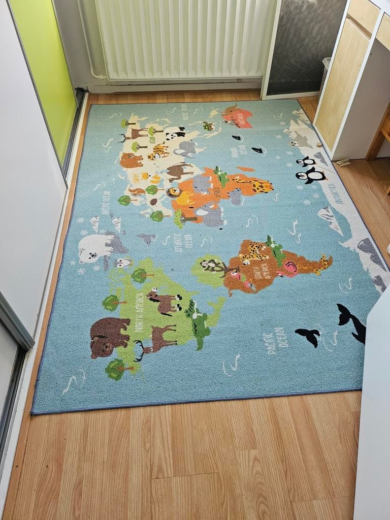 Leuk vloerkleed voor kinderkamer, Ophalen, Zo goed als nieuw, Rechthoekig