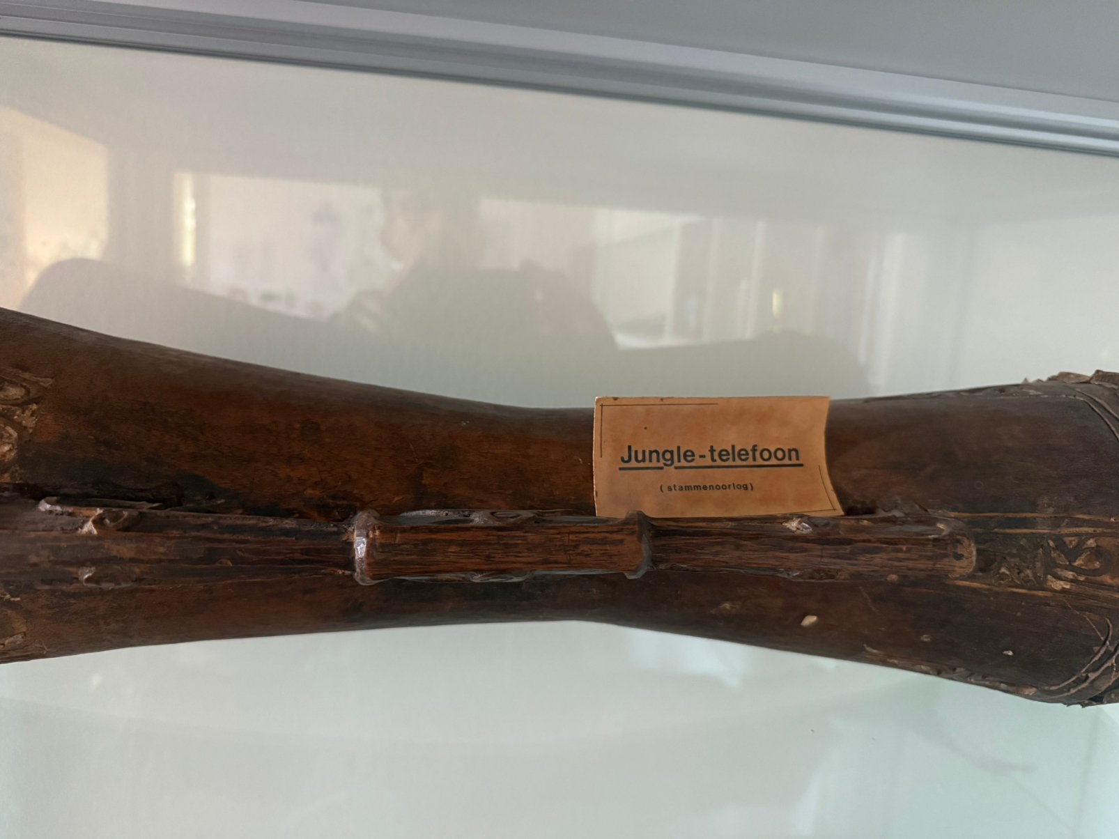 Prachtige-unieke Afrikaanse jungletelefoon!!, Antiek en Kunst, Kunst | Niet-Westerse kunst, Houtsnijwerk, Afrika, Natuurlijk materiaal