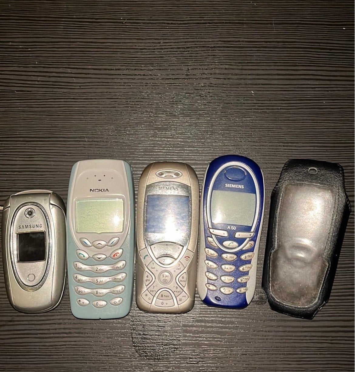 Partij Vintage Telefoons (Nokia, Siemens, Samsung) +2 Laders, Telecommunicatie, Mobiele telefoons | Nokia, Ophalen of Verzenden
