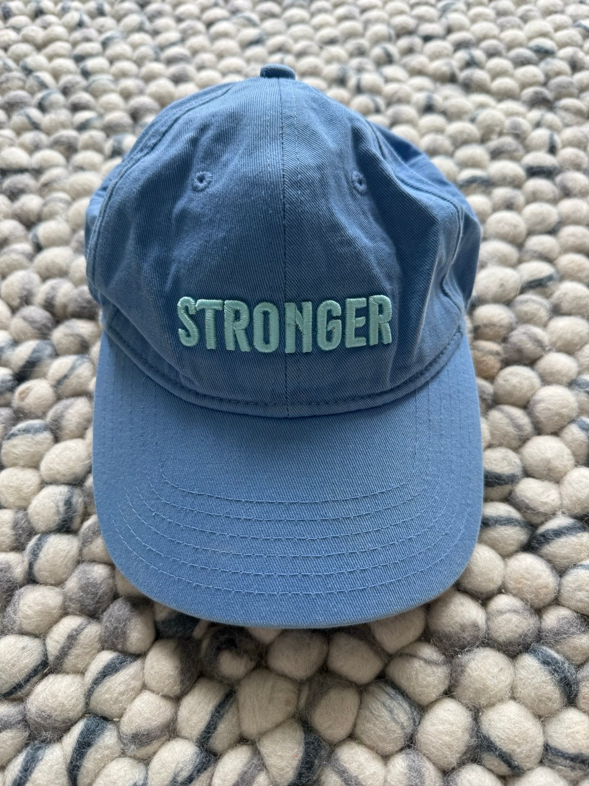 Blauwe pet Merk 'STRONGER', Ophalen of Verzenden, Zo goed als nieuw, One size fits all, Pet