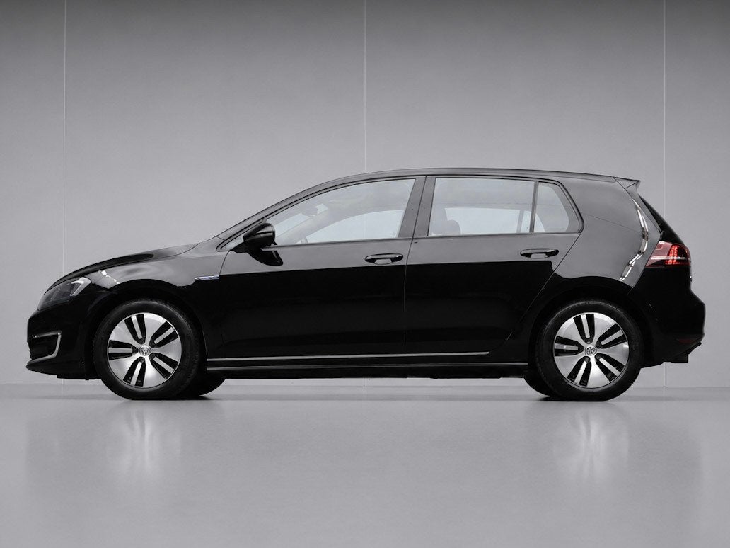 Volkswagen Golf 1.4 TSI GTE Highline Sport (APPLE CARPLAY,LE, Gebruikt, Euro 6, 4 cilinders, 150 pk