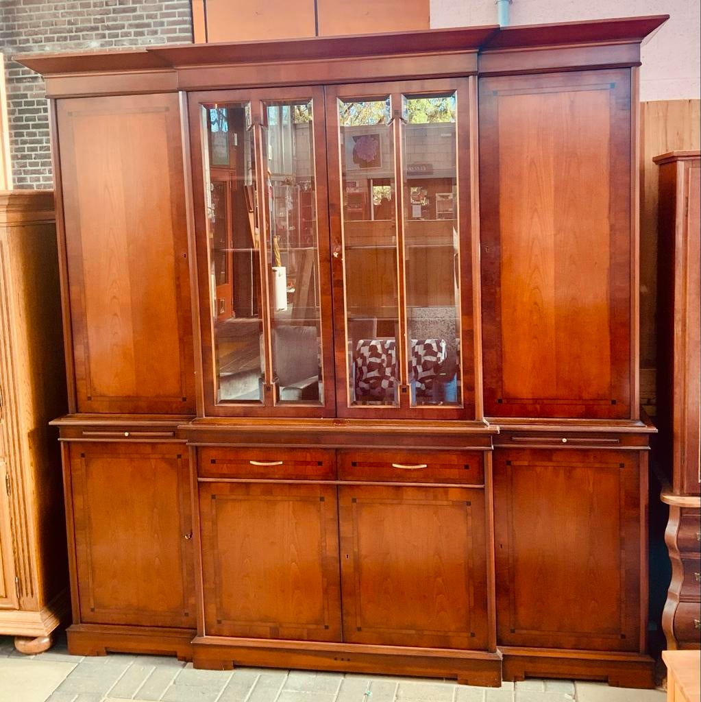 Heldense Vitrinekast Kersenhout Engelse Stijl, Ophalen, 200 cm of meer, Zo goed als nieuw, Kersenhout