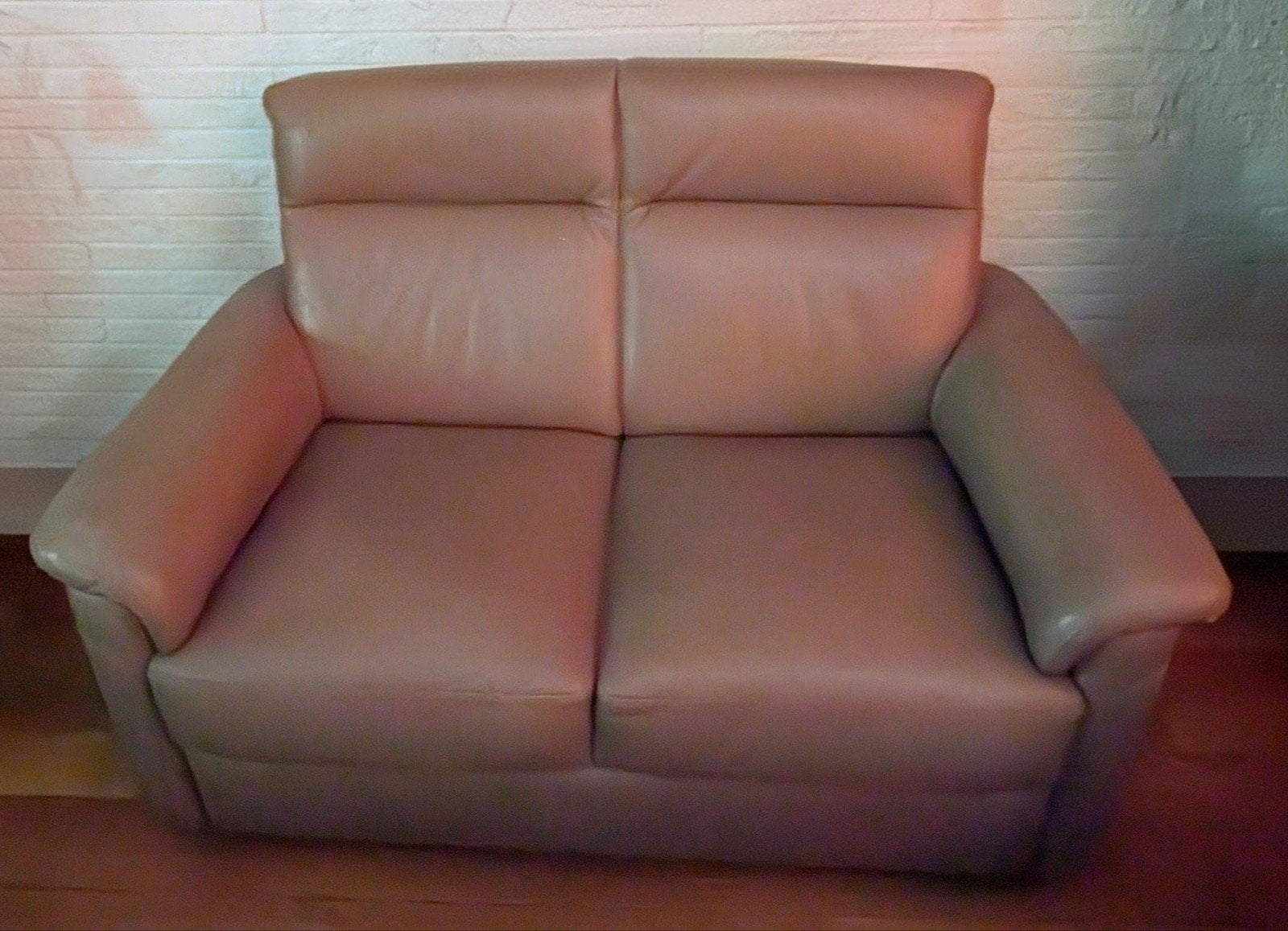 Leren tweezitbank., Ophalen, Minder dan 75 cm, 150 tot 200 cm, Tweepersoons