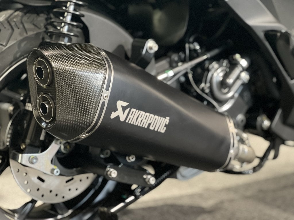 Piaggio MP3 Akrapovic 400 en 530 cc, Ophalen of Verzenden, Niet ingevuld, Niet ingevuld, Niet ingevuld