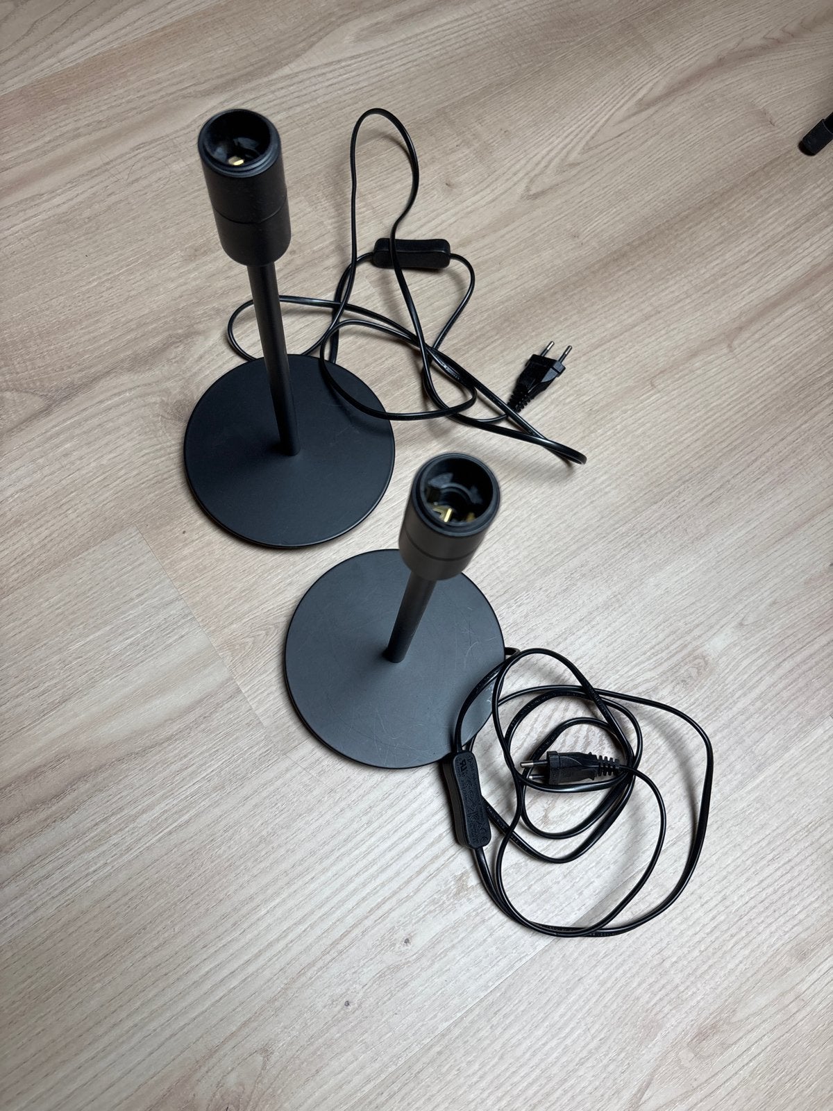 IKEA, set van 2 zwarte bureau/nachtkast lampjes, Ophalen, Zo goed als nieuw, Zwart, IKEA