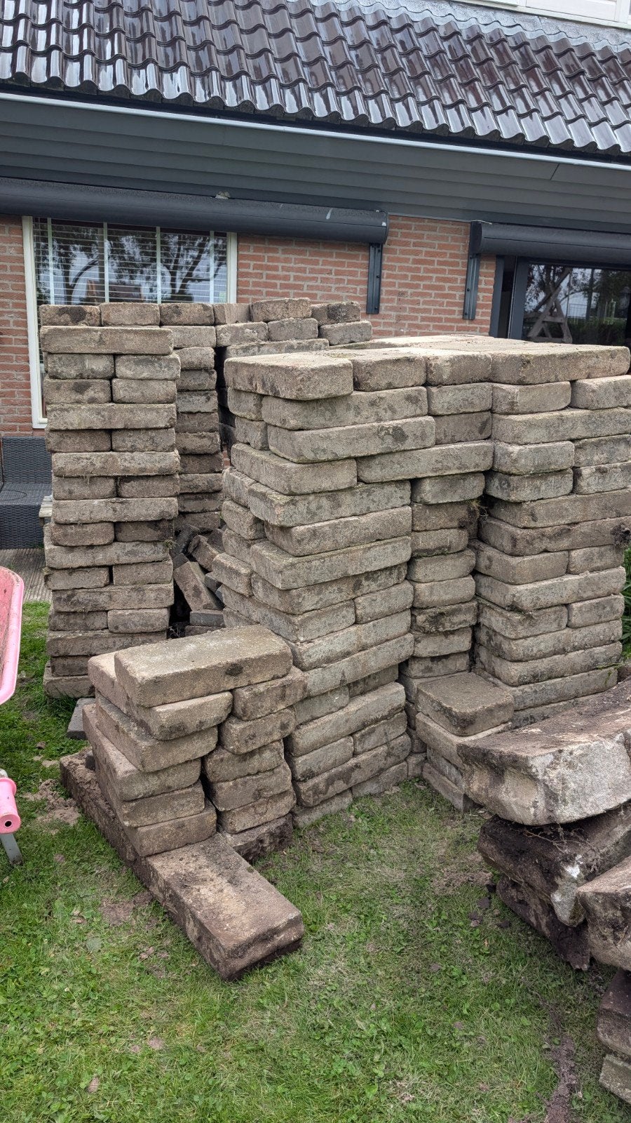 Gratis af te halen, 42x20 cm Terras/Oprit Tegels - Gebruikt, Doe-het-zelf en Verbouw, Tegels, Ophalen, Gebruikt, Overige typen